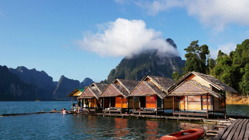 แพนางไพร แพอุทยานเขื่อนเชี่ยวหลาน แพอุทยานเขื่อนเชี่ยวหลาน