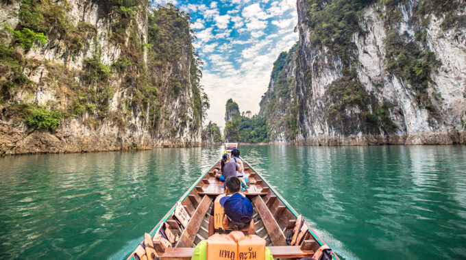 เที่ยวเขื่อนเชี่ยวหลาน