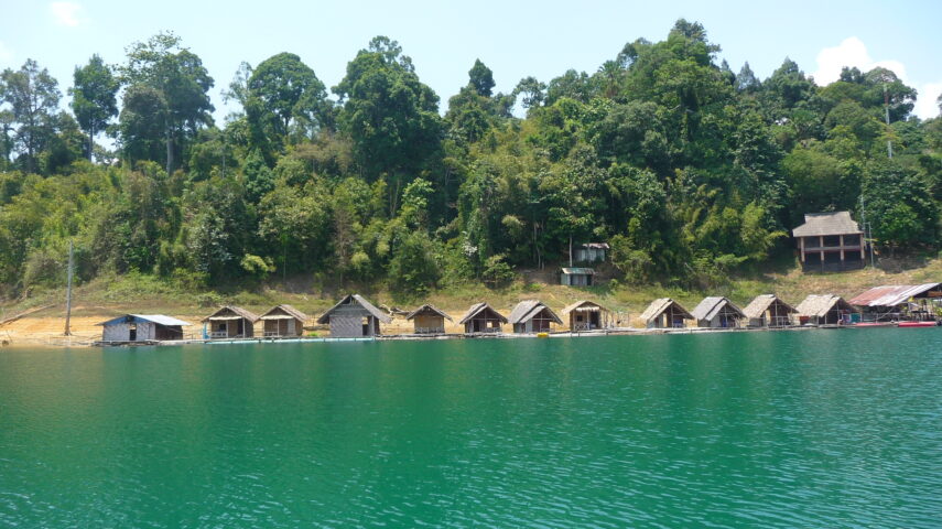 MTH2013 Krai Sorn Raft HOuse (2) MTH2013 Krai Sorn Raft HOuse (2)